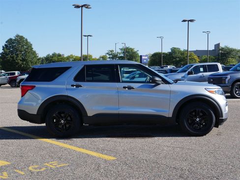 Used 2022 Ford Explorer 4WD image 6