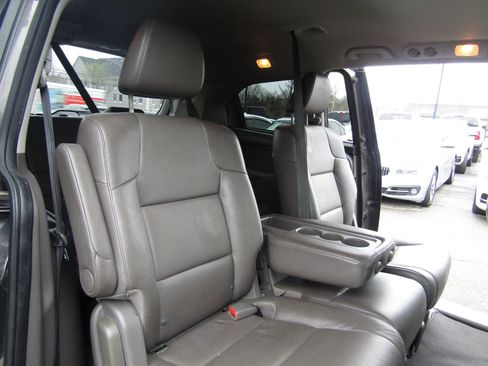 Used 2015 Honda Odyssey EX-L image 13