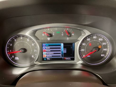 Used 2017 GMC Acadia SLT image 19