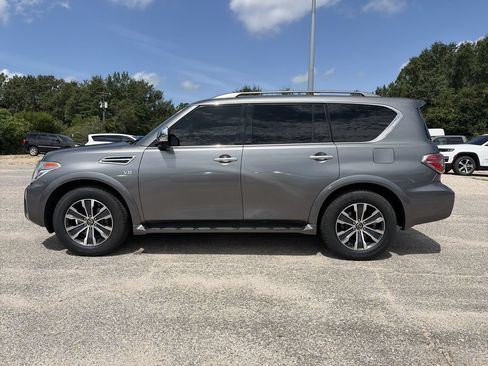 Used 2020 Nissan Armada SL w/ Premium Package RWD image 3