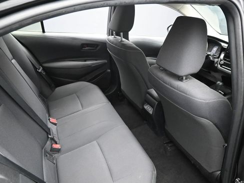 Used 2025 Toyota Corolla LE w/ LE Premium Package FWD image 37