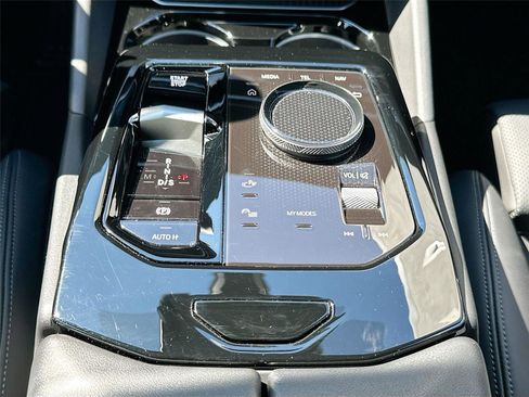 Certified 2024 BMW 530i xDrive w/ Convenience Package image 17