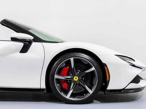 Certified 2023 Ferrari SF90 Spider image 17