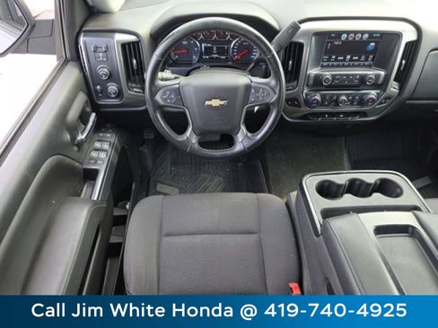 Used 2018 Chevrolet Silverado 1500 LT w/ All Star Edition AWD/4WD image 28