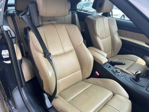 Used 2013 BMW M3 Convertible RWD image 15