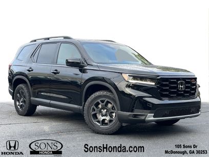 New 2025 Honda Pilot TrailSport