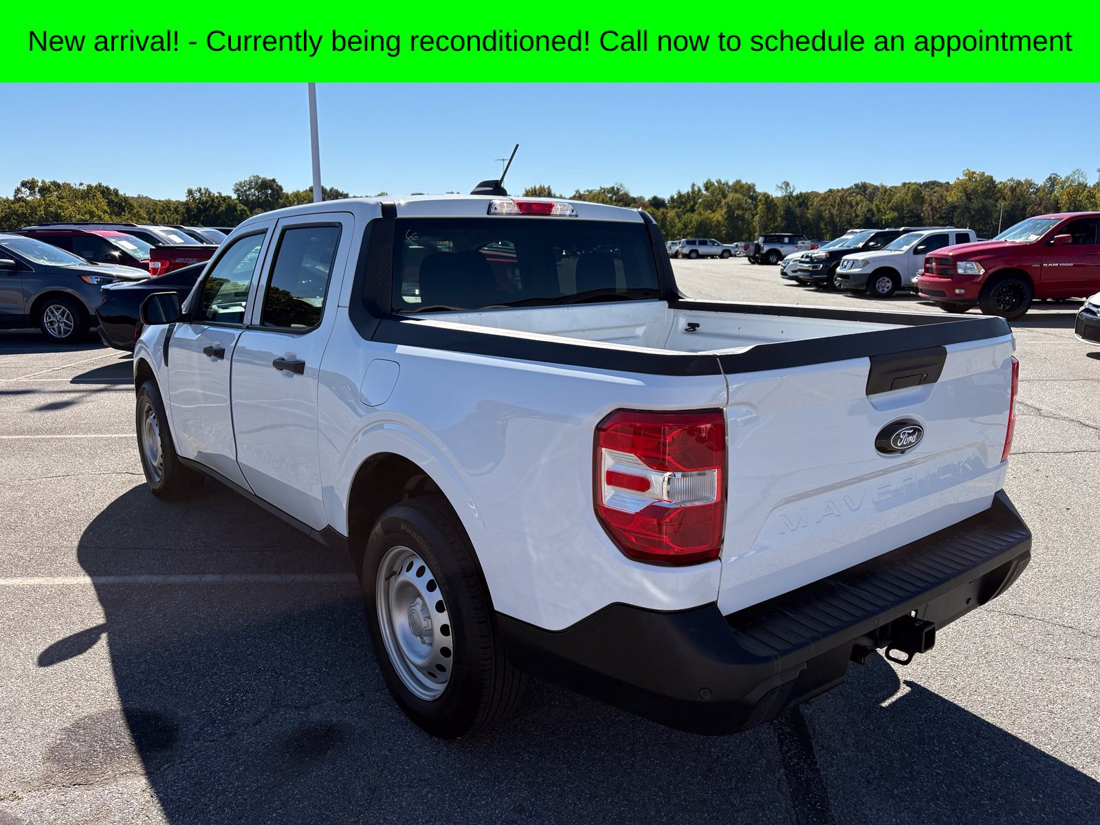 Used 2025 Ford Maverick XL FWD image 6