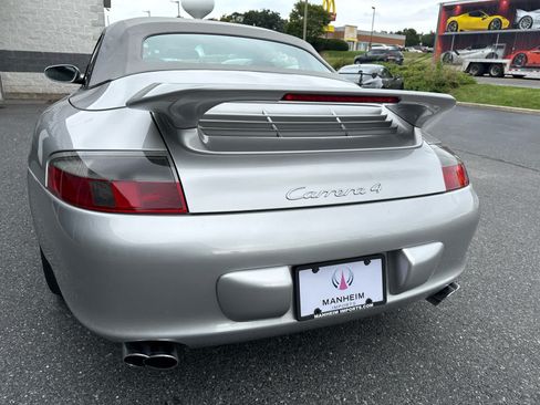 Used 2003 Porsche 911 Carrera 4 AWD/4WD image 28