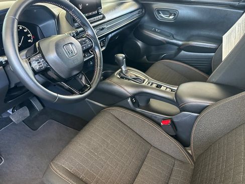 Certified 2025 Honda HR-V Sport image 10