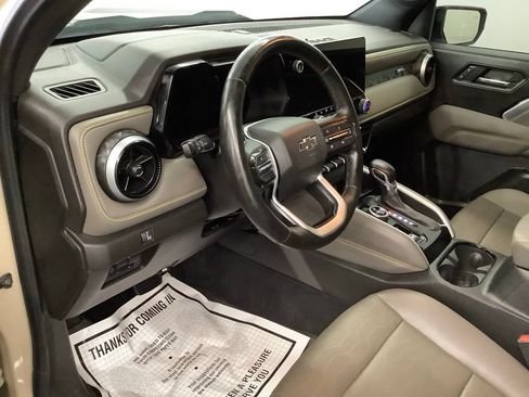 Used 2024 Chevrolet Colorado ZR2 w/ ZR2 Convenience Package III AWD/4WD image 14
