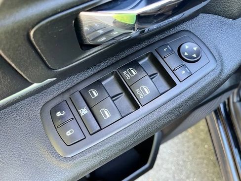 Used 2022 RAM 1500 Classic Warlock AWD/4WD image 16