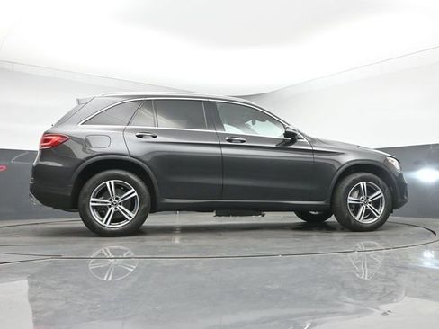 Used 2020 Mercedes-Benz GLC 300 image 17