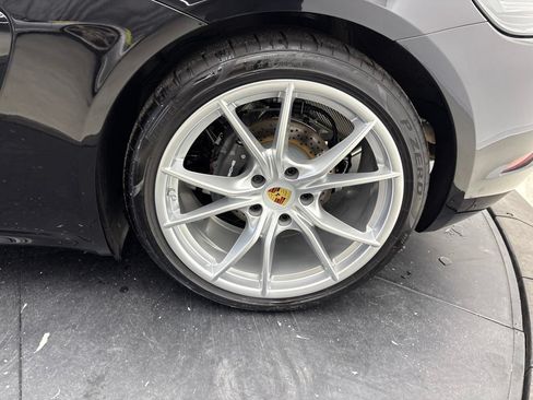 Certified 2025 Porsche 718 Cayman RWD image 16