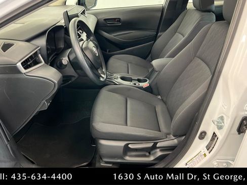 Used 2024 Toyota Corolla LE FWD image 17