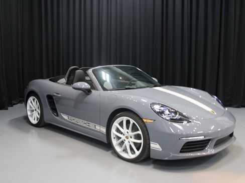 New 2024 Porsche 718 Boxster image 9