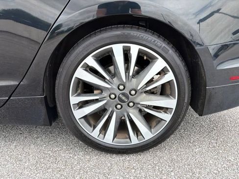 Used 2018 Lincoln MKZ Reserve FWD image 26