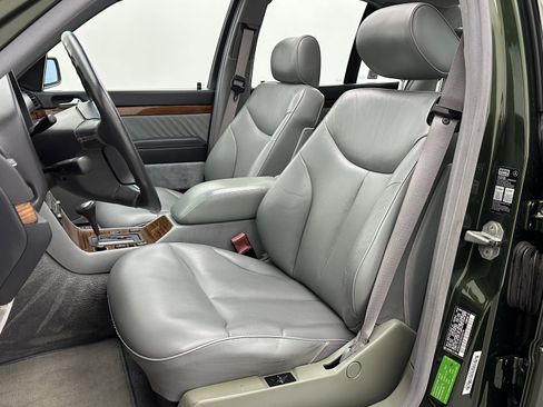 Used 1992 Mercedes-Benz 300 SE image 23