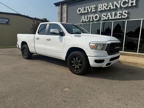 Used 2020 RAM 1500 Big Horn AWD/4WD image 2