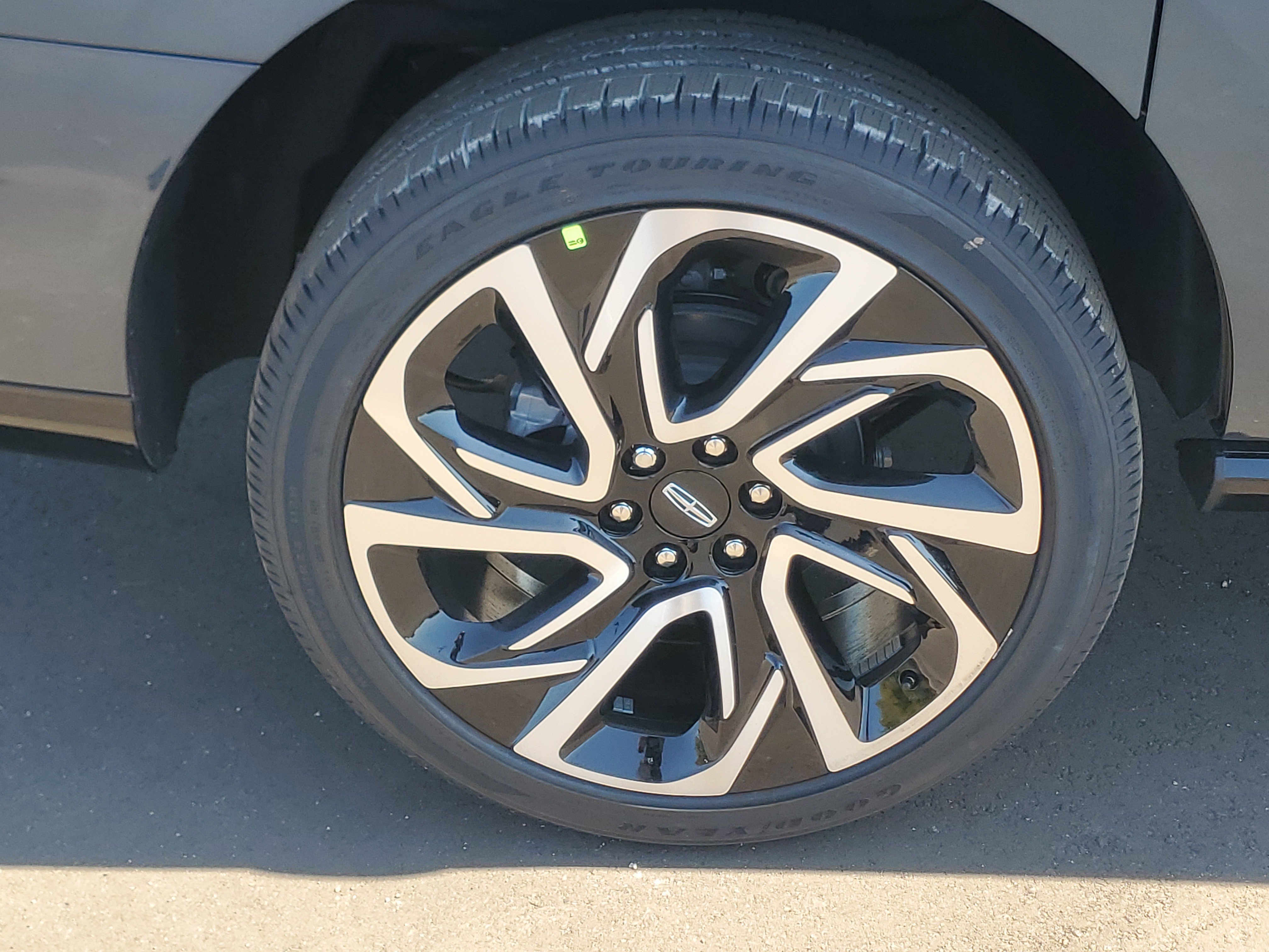 New 2027 Lincoln Navigator L Reserve AWD/4WD image 5