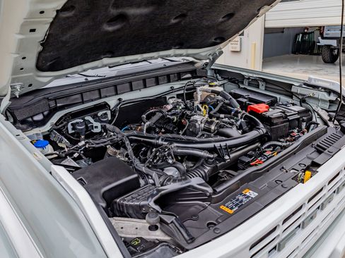 Used 2023 Ford Bronco Heritage Edition image 42