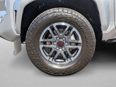 Certified 2025 Toyota Tacoma TRD Sport image 22