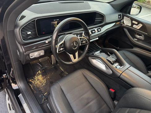 Used 2023 Mercedes-Benz GLS 580 4MATIC image 23