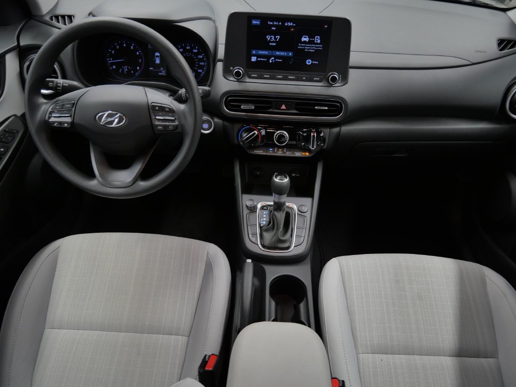 Used 2023 Hyundai Kona SEL AWD/4WD image 17