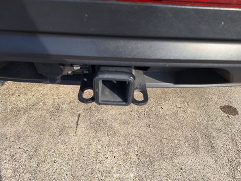 Used 2024 Volkswagen Atlas SE image 23