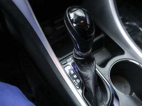 Used 2012 Hyundai Sonata SE image 22