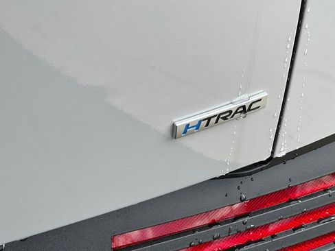 New 2026 Hyundai Ioniq 5 SEL image 7