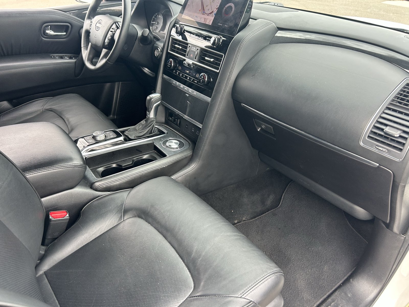 Used 2023 Nissan Armada SL w/ Midnight Edition Package RWD image 13