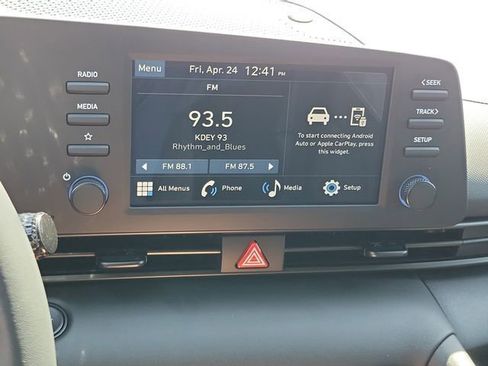 New 2026 Hyundai Elantra Sport FWD image 11