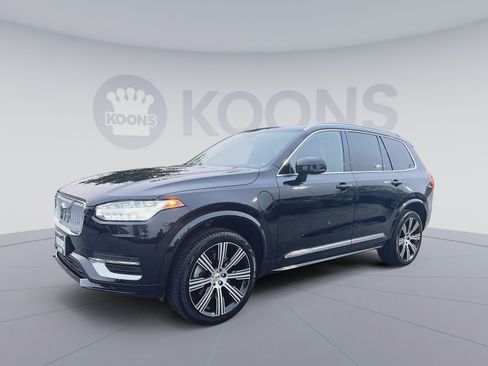 Used 2024 Volvo XC90 T8 Ultimate w/ Protection Package AWD/4WD image 1