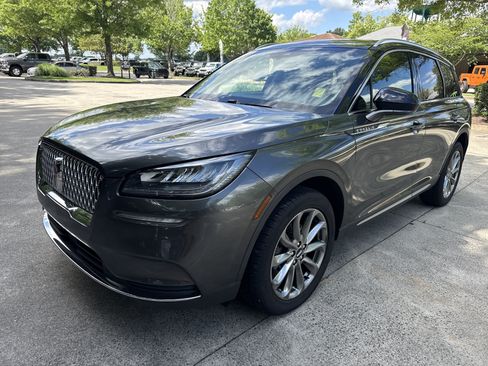 Used 2020 Lincoln Corsair FWD w/ Premium Package image 3