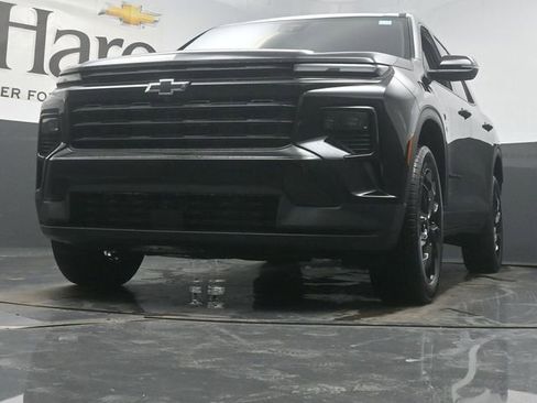 New 2026 Chevrolet Traverse LT w/ Midnight/Sport Edition image 4
