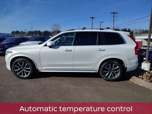 Used 2019 Volvo XC90 T6 Momentum w/ Advanced Package image 9