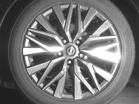 Used 2025 Nissan Altima 2.5 SV FWD image 14