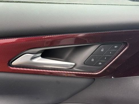 New 2026 Chevrolet Traverse RS w/ LPO, Floor Liner Package FWD image 12
