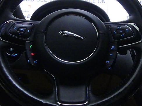 Used 2017 Jaguar XJ L Supercharged image 27
