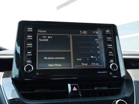 Used 2022 Toyota Corolla LE FWD image 16