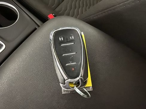 Used 2019 Chevrolet Equinox LT AWD/4WD image 20