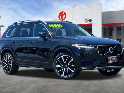 Used 2019 Volvo XC90 T6 Momentum w/ Protection Package Premier
