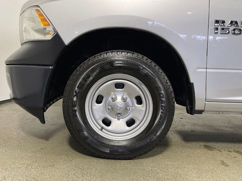 Used 2018 RAM 1500 Tradesman AWD/4WD image 11