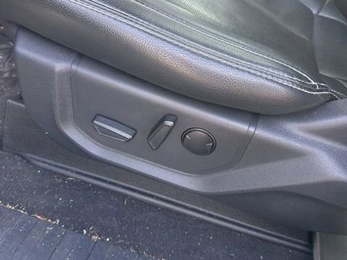 Used 2022 Ford F250 Lariat w/ Lariat Ultimate Package image 19