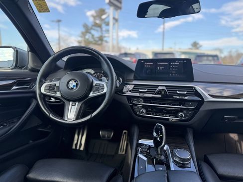 Used 2018 BMW 540i xDrive image 13