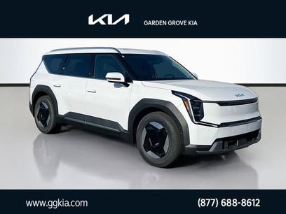 New 2026 Kia EV9 Wind