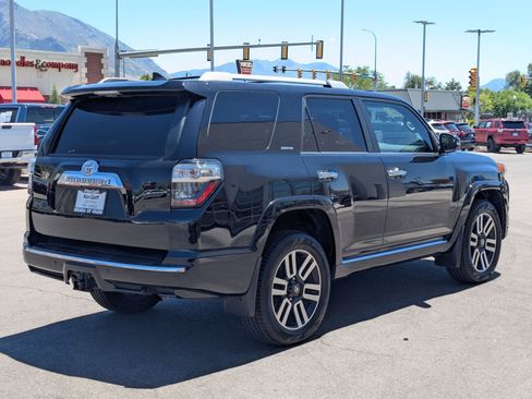 Used 2023 Toyota 4Runner Limited AWD/4WD image 3