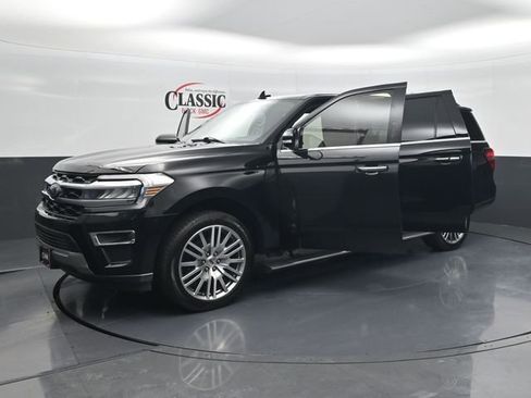 Used 2022 Ford Expedition Max Limited image 34