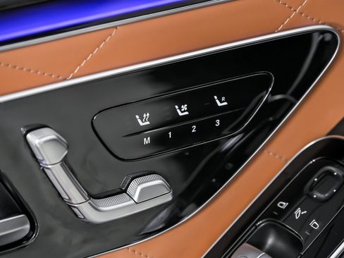 Used 2022 Mercedes-Benz S 500 S 500 4MATIC-BIG $131K MSRP-AM w/ AMG Line Package image 19