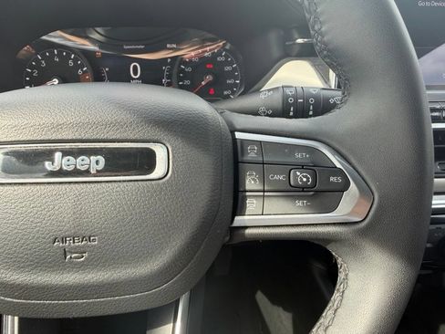 Used 2024 Jeep Compass Limited AWD/4WD image 24